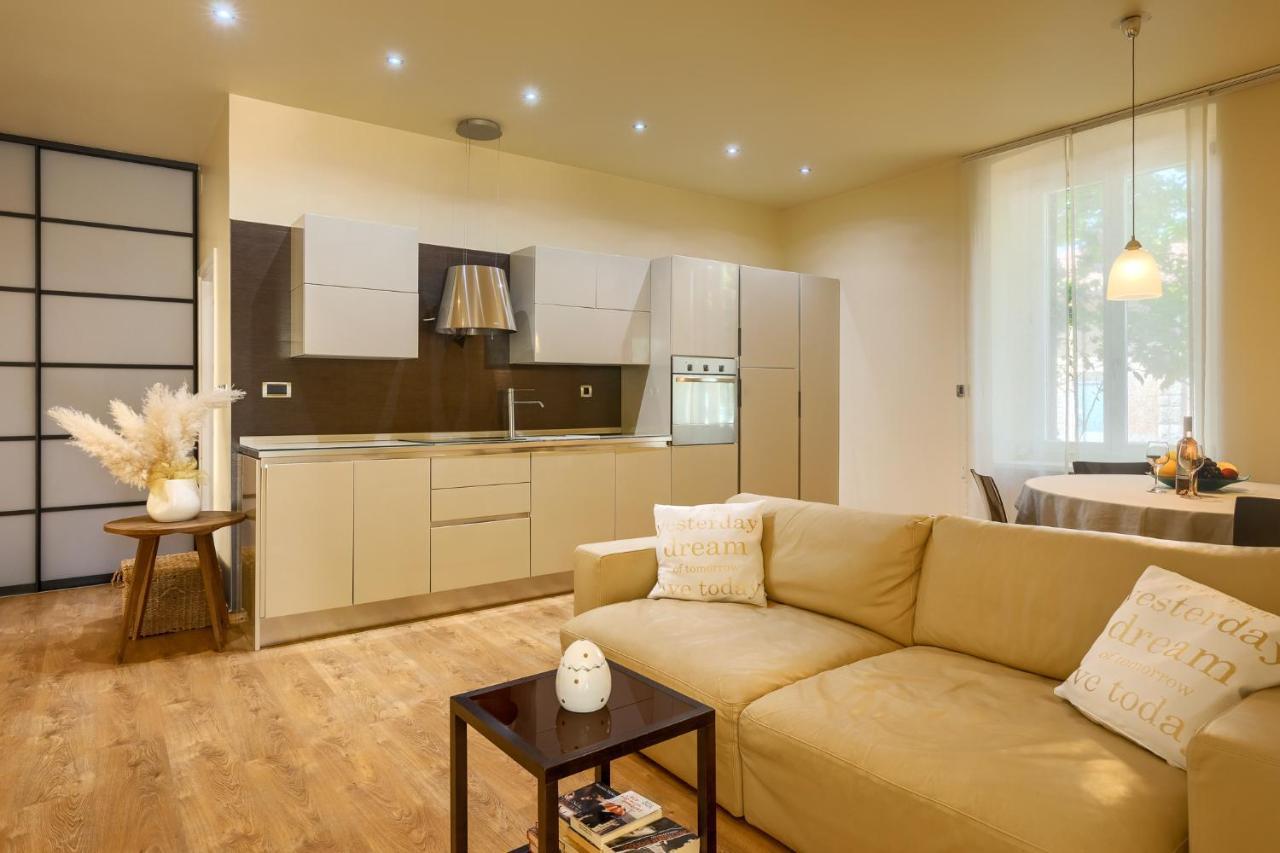 Apartment Elisa Poreč Extérieur photo